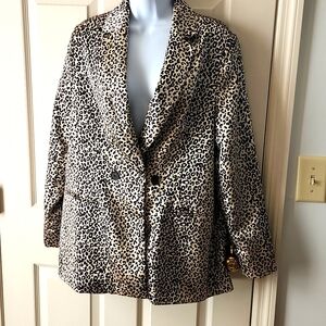 Nine West Jacket women's size M, Leopard Print versatile